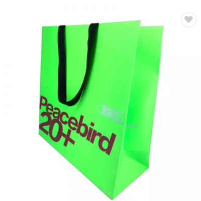 Wholesale custom logo Gold Foil LOGO Luxury Black Gift Bags Shopping bags Cardboard Paper Bags