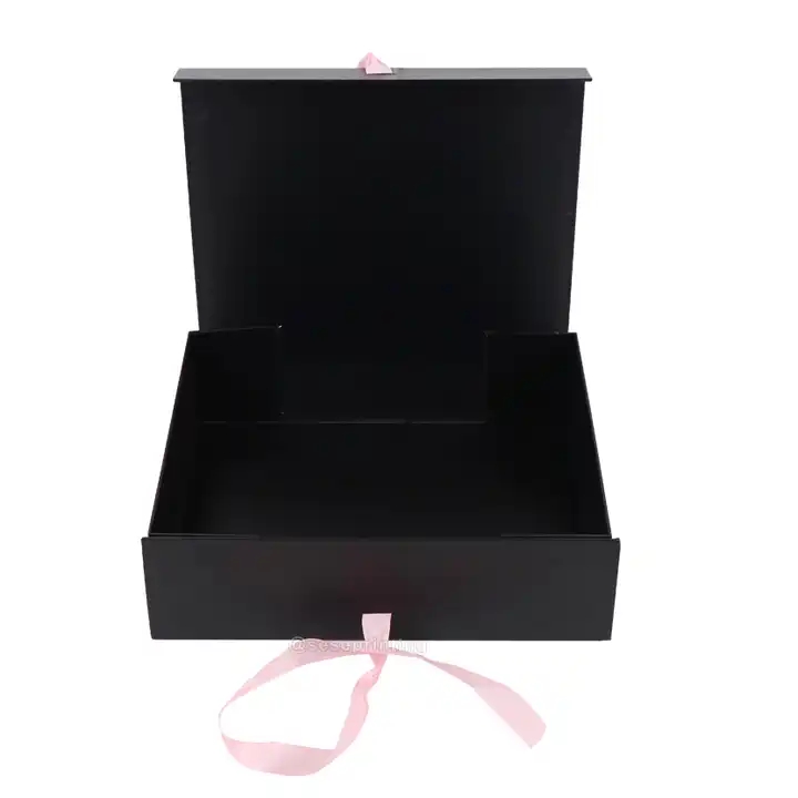 Custom Logo Printed Paperboard Magnetic Closure Apparel Gift Box, Custom Clothing Box, Garment Packa / 1