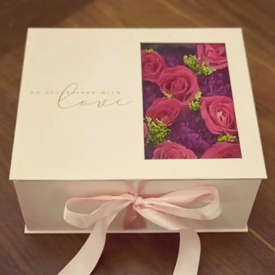 Personalized Custom Logo Printed Rose Flower Packaging Square Paper Cardboard Magnetic Gift Box With