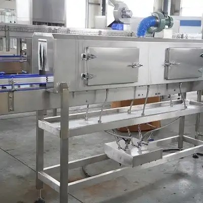 Semi Automatic Shrink Sleeve Labeling Machine With Heat Steam Tunnel with high quality