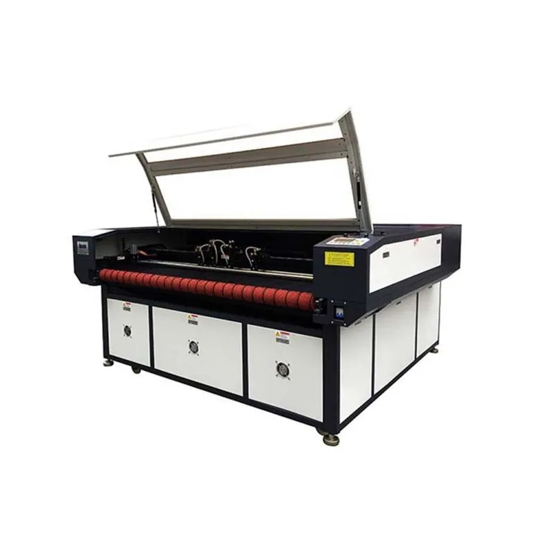 2022 hot sell 4 head reci 1810 laser cutting machine for clothing industry and printing embroidery / 1